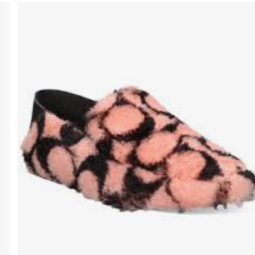 Coach logo fur loafers comes with sack nwot